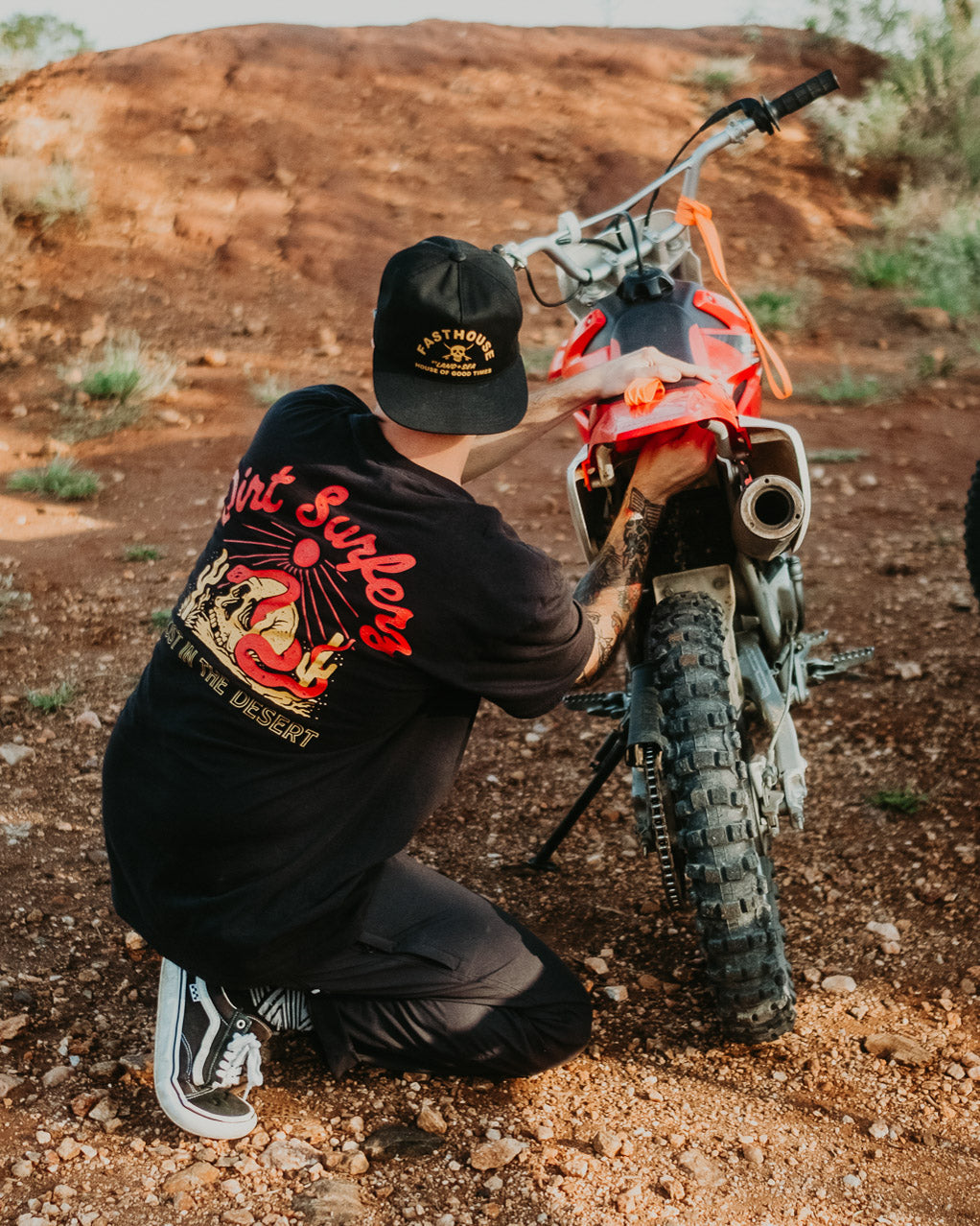 Dirt Surfers